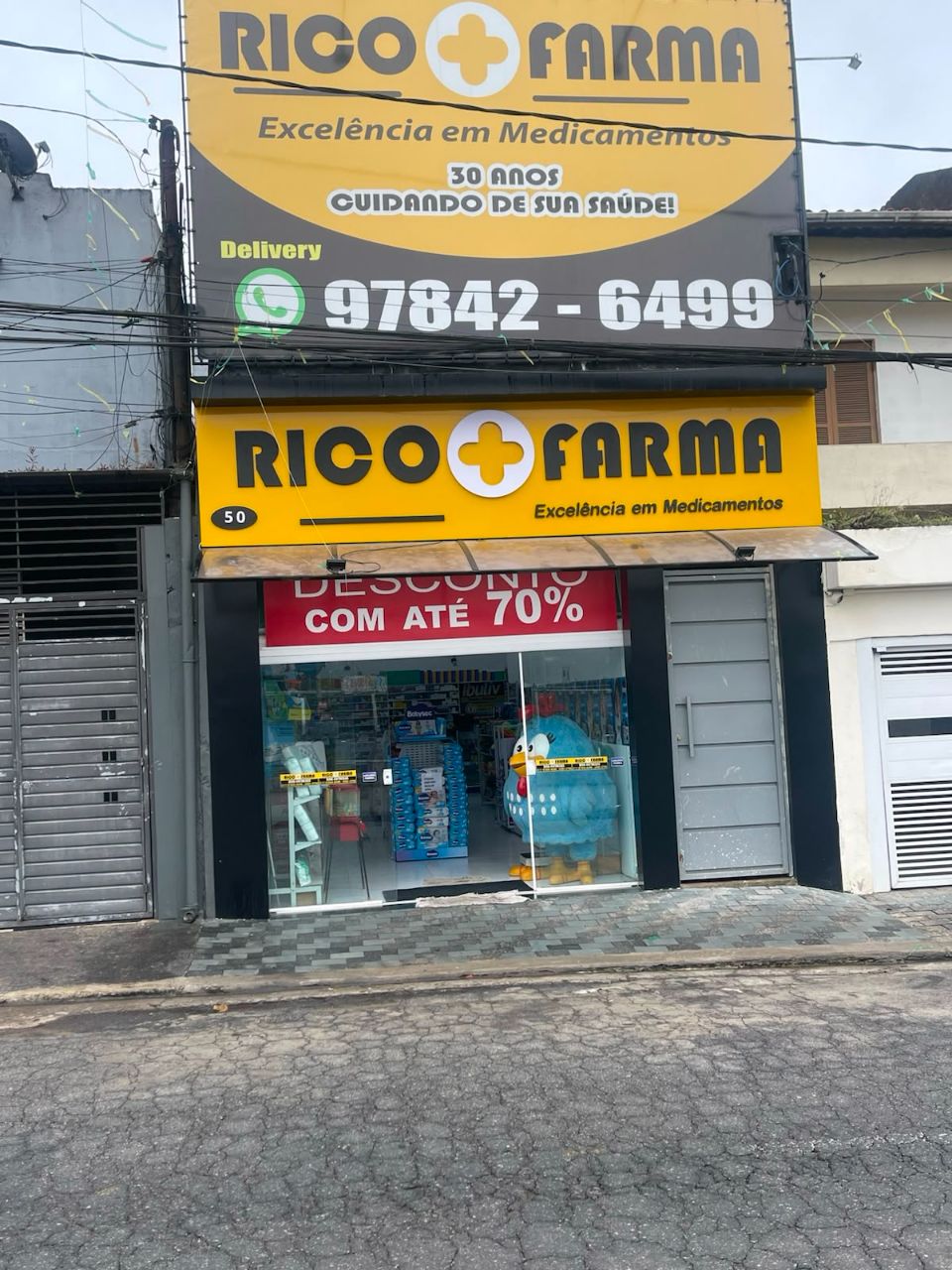 Fachada da nova loja Rico Farma no Jardim Nazareth, São Bernardo do Campo